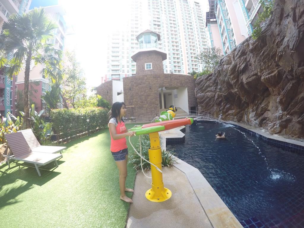Grand Caribbean Resort Jomtian Pattaya Extérieur photo