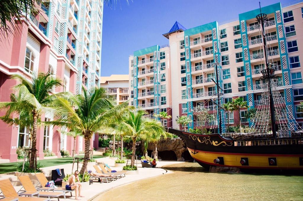 Grand Caribbean Resort Jomtian Pattaya Extérieur photo