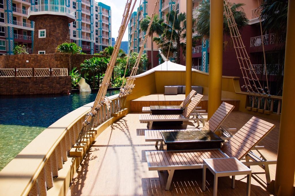 Grand Caribbean Resort Jomtian Pattaya Extérieur photo